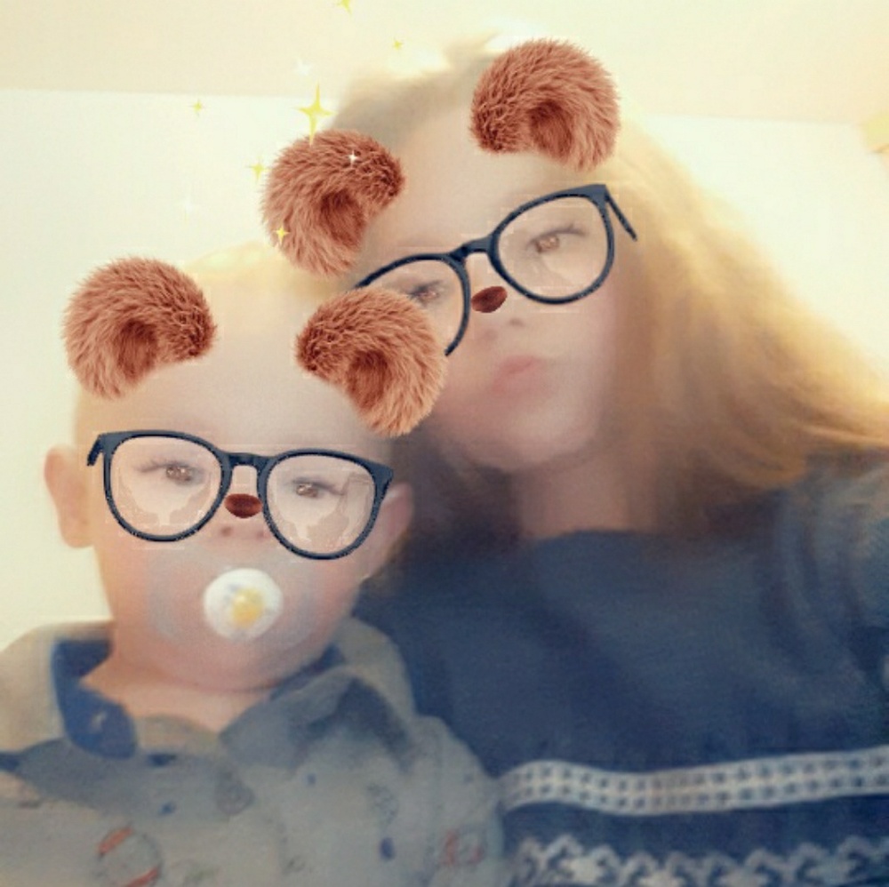 Meet your Posher, Mya